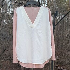 LOFT Women's Blush and Ivory V-Neck Long Sleeve Top